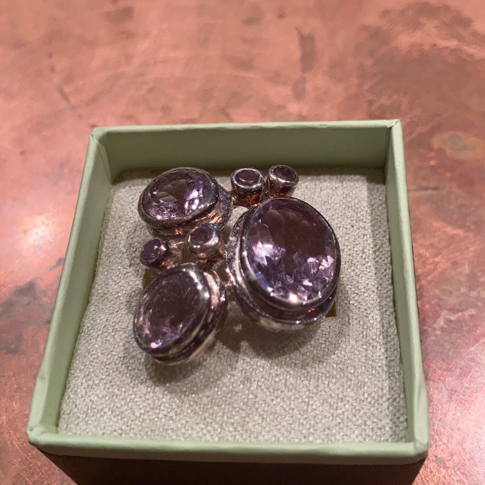 NIB. Tanzanite in silver. Size 6.